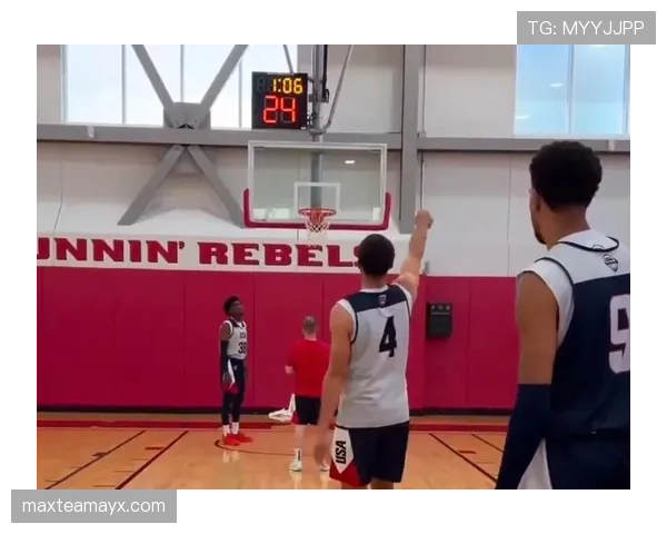 库里专注投篮训练，备战新赛季挑战