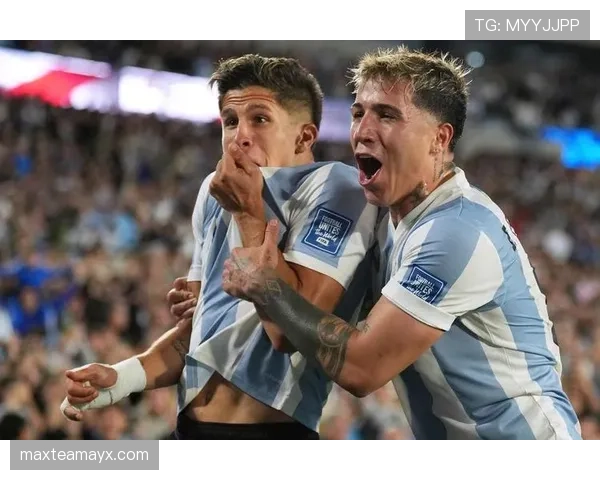 解放者杯上演世纪对决！巴西阿根廷豪门半决赛狭路相逢