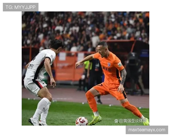 解放者杯VAR判罚引争议,球迷质疑裁判公正性 解放者杯VAR判罚引争议,球迷质疑裁判公正性