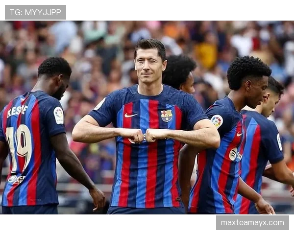 巴萨全新防守体系解密：稳固后防成新赛季关键