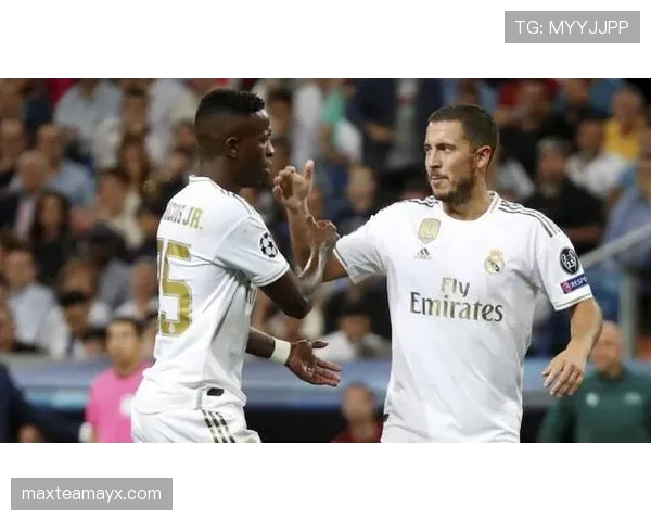 尼科·威廉斯与维尼修斯：速度型边锋的战术角色对比