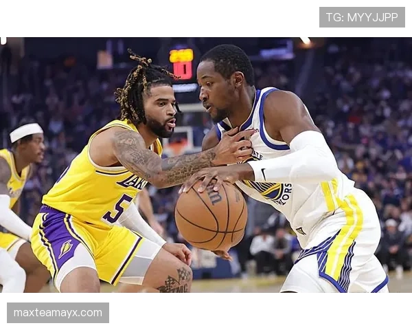 库明加无球跑位效率提升明显 拉开空间助勇士锋线火力